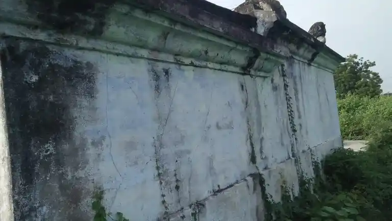 Arulmigu Nookalamman Temple, Inside The Village, Ariyathur - 602023 அருள்மிகு நூக்காளம்மன் திருக்கோயில், அரியத்துர், Ariyathur - 602023, Tiruvallur - Ancient Temple Architecture and History Image 3