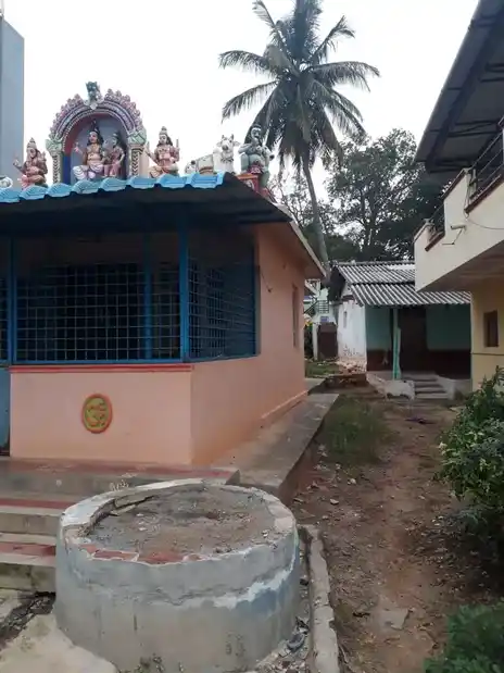 Arulmigu Oachanapalli Basuveshwarar Temple, Sathanoor - 635107 Temple