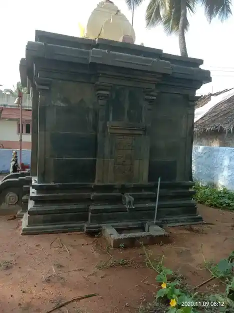 Arulmigu Odaikaraimadan Thampuran Temple, Marungoor - 629402 அருள்மிகு ஓடக்கரைமாடன் தம்புரான் திருக்கோயில், Marungoor - 629402, Kanyakumari - Ancient Temple Architecture and History Image 3