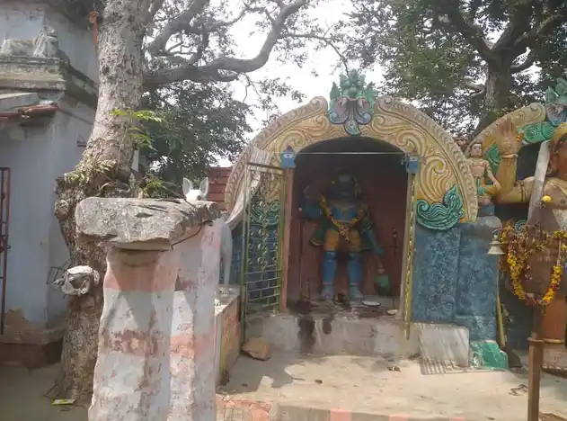 Arulmigu Oduckampatti Uurkavalsamy Temple, Sirugudi - 624402