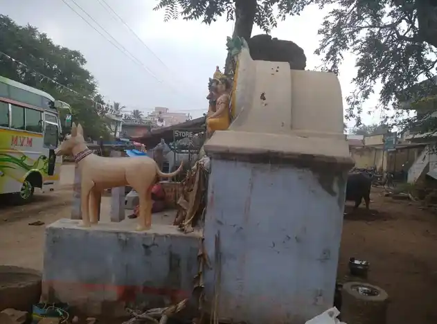 Arulmigu Oduckampatti Uurkavalsamy Temple, Sirugudi - 624402 அருள்மிகு ஒடுக்கம்பட்டி ஊர்க்காவல்சாமி கோயில், Sirugudi - 624402, Dindigul - Ancient Temple Architecture and History Image 2
