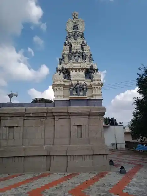 Arulmigu Omanthur Mariamman Temple, Masagoundenchettipalayam - 641653 அருள்மிகு ஒமந்தூர் மாரியம்மன் திருக்கோயில், Masagoundenchettipalayam - 641653, Coimbatore - Ancient Temple Architecture and History Image 2