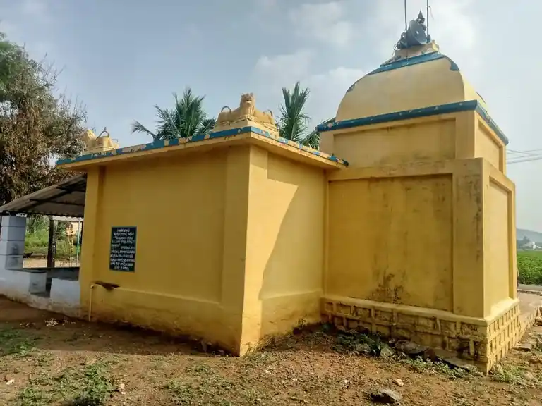 Arulmigu Omkaliamman Temple, Singalandapuram - 637412 அருள்மிகு ஒங்காளியம்மன் திருக்கோயில், Singalandapuram - 637412, Namakkal - Ancient Temple Architecture and History Image 3