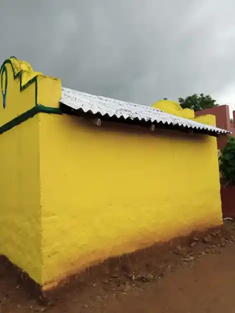 Arulmigu Ondi Veerasamy Temple, Inampudhuvadi - 621307