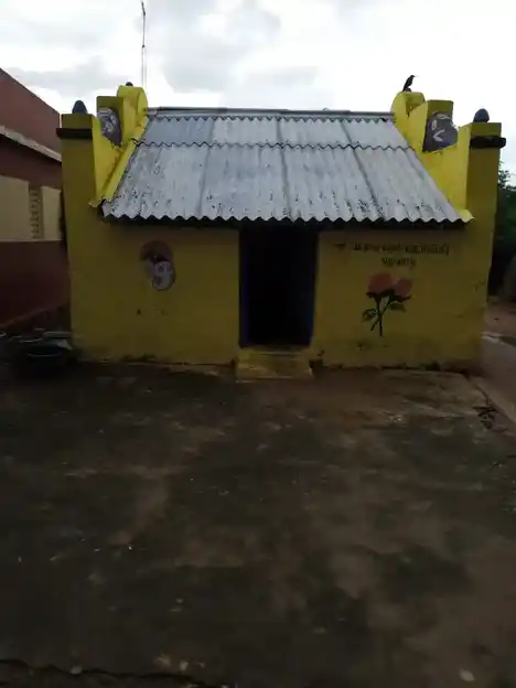 Arulmigu Ondi Veerasamy Temple, Inampudhuvadi - 621307 Arulmigu Ondi veerasamy Temple, Inampudhuvadi - 621307, Thiruchirappalli - Ancient Temple Architecture and History Image 4