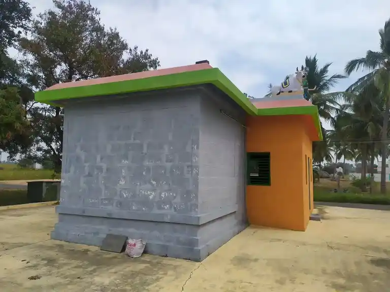 Arulmigu Ondi Verasamy Temple, Kanubilpalayam, Elachipalayam - 637202 அருள்மிகு ஒண்டி வீராசாமி திருக்கோயில், Kanubilpalayam, Elachipalayam - 637202, Namakkal - Ancient Temple Architecture and History Image 2