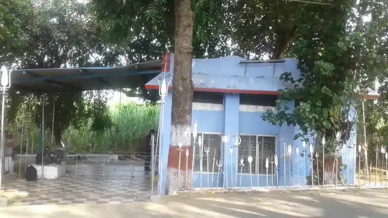 Arulmigu Ondimuniyappaswamy Temple, Bangalaputhur - 638406 Temple