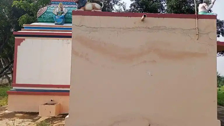 Arulmigu Ongaliamman Temple, Madanaickenpatty, Kuttapatty - 636453 Arulmigu Ongaliamman Temple, Madanaickenpatty, Kuttapatty - 636453, Salem - Ancient Temple Architecture and History Image 2