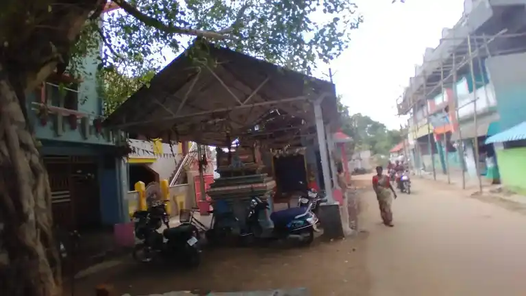 Arulmigu Oochimakaliyamman Temple, Naitchiyartemple, Naitchiyarkoil - 612602 அருள்மிகு உச்சிமகாகாளியம்மன் திருக்கோயில், Naitchiyarkoil, Naitchiyarkoil - 612602, Thanjavur - Ancient Temple Architecture and History Image 7