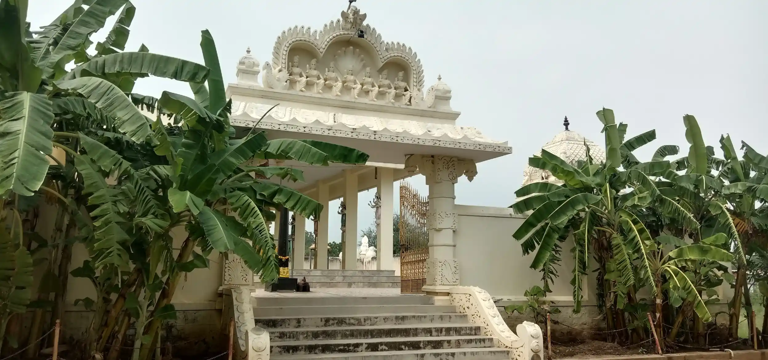 Arulmigu Oonsalamman Temple, Unjampatti - 625533