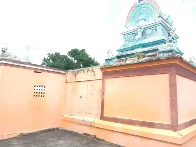 Arulmigu Ooradi Vinayagar Temple, Mathdhipalayam - 641101 அருள்மிகு ஊரடி விநாயகர் திருக்கோயில், மத்திபாளையம் - 641101, Coimbatore - Ancient Temple Architecture and History Image 2
