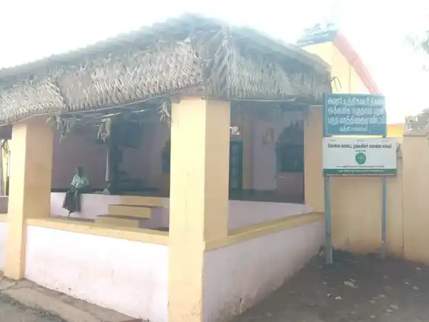 Arulmigu Ooradi Vinayagar Temple, Mathdhipalayam - 641101 அருள்மிகு ஊரடி விநாயகர் திருக்கோயில், மத்திபாளையம் - 641101, Coimbatore - Ancient Temple Architecture and History Image 3