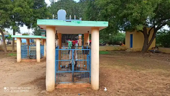 Arulmigu Oorani Sudalaimadasamy Temple, Padmanabhamangalam - 628619 அருள்மிகு ஊரணி சுடலைமாடசுவாமி திருக்கோயில், Padmanabhamangalam - 628619, Thoothukudi - Ancient Temple Architecture and History Image 6