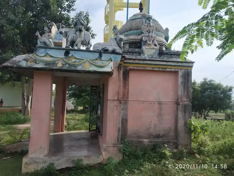 Arulmigu Ooranikarai Vinayagar Temple, Valaiyapatti - 621305 Temple