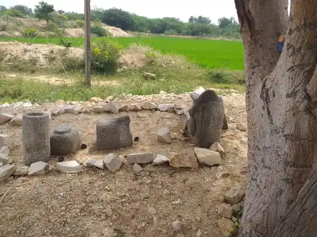 Arulmigu Ooranippillaiyar Temple, Paiyur - 621316