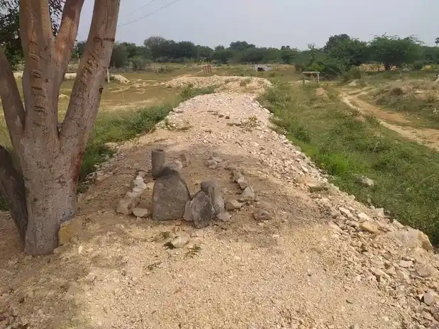 Arulmigu Ooranippillaiyar Temple, Paiyur - 621316 அருள்மிகு ஊரணிப்பிள்ளையார் திருக்கோயில், Paiyur - 621316, Pudukkottai - Ancient Temple Architecture and History Image 2