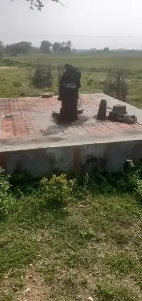 Arulmigu Oorkaval Samy Temple, Maruthangudi - 625706 Arulmigu Oorkaval Samy Temple, Maruthangudi - 625706, Madurai - Ancient Temple Architecture and History Image 7