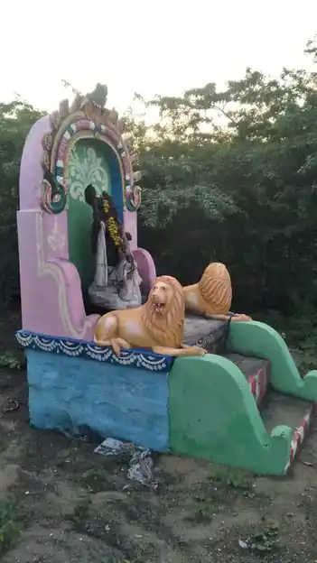 Arulmigu Oorkavalan Temple, Mudukulathur - 623704 அருள்மிகு. ஊர்க்காவல்சாமி திருக்கோயில், Mudukulathur - 623704, Ramanathapuram - Ancient Temple Architecture and History Image 2