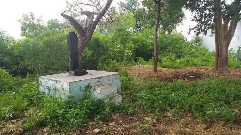 Arulmigu Oorkkavalsamy Temple, Kodikulam - 625514 அருள்மிகு ஊர்க்காவல் சாமி திருக்கோயில், Kodikulam - 625514, Madurai - Ancient Temple Architecture and History Image 2