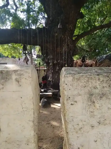 Arulmigu Oorsuthi Karupu Temple, Nanchaisangenthi - 621713 Arulmigu Oorsuthi Karupu Temple, Nanchaisangenthi - 621713, Thiruchirappalli - Ancient Temple Architecture and History Image 4