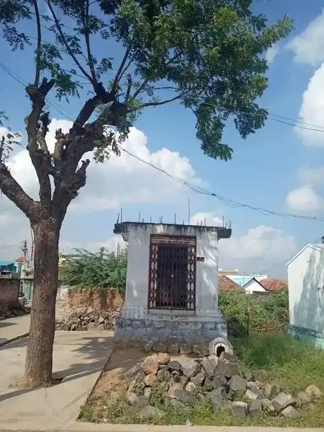 Arulmigu Oorsuthi Karupu Temple, Periyakurukkai, Periyakurukkai - 621105 Arulmigu Oorsuthi karupu Temple, Periyakurukkai, Periyakurukkai - 621105, Thiruchirappalli - Ancient Temple Architecture and History Image 3
