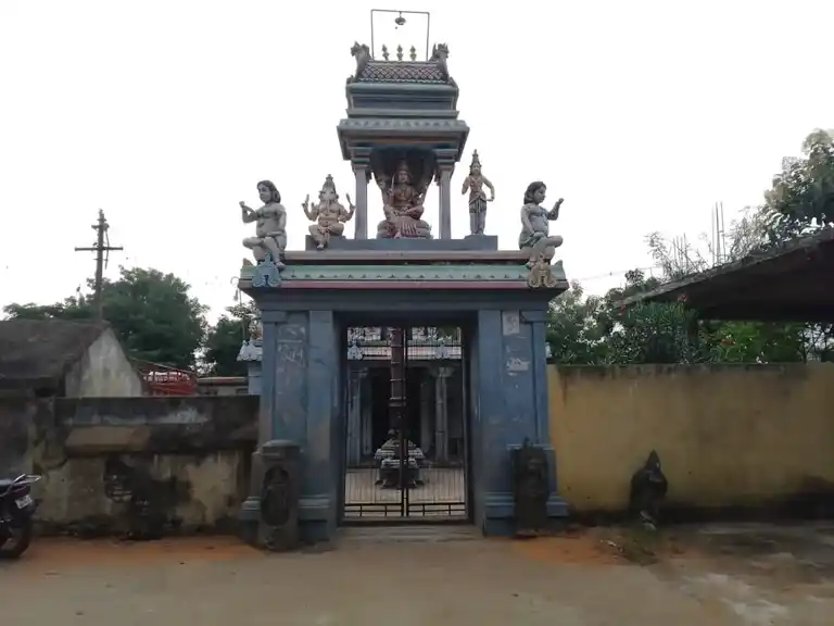 Arulmigu Oothukattu Mariyamman Temple, Vizhur - 607805