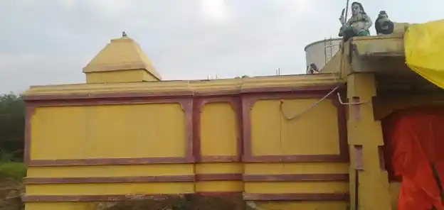 Arulmigu Oozur Amman Temple, Mathur - 602105 அருள்மிகு ஓசூரம்மன் திருக்கோயில், Mathur - 602105, Kancheepuram - Ancient Temple Architecture and History Image 4