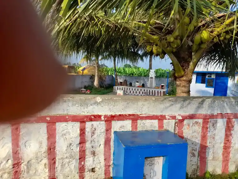 Arulmigu Opilan Kulam Sudalai Madaswamy @ Masanamoorthy @ Nallamuthu Perumal Temple, Kelakaruvelankulam - 627501 அருள்மிகு ஒப்பிலான்குளம் சுடலைமாடசாமி, மாசானமூர்த்தி, நல்லமுத்துப்பெருமாள் திருக்கோயில், Kelakaruvelankulam - 627501, Tirunelveli - Ancient Temple Architecture and History Image 2