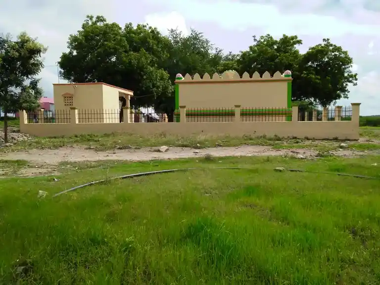 Arulmigu Orrkala Samy Temple, Chiitulotti - 625703 அருள்மிகு ஊர்க்கால சுவாமி திருக்கோவில், Chiitulotti - 625703, Madurai - Ancient Temple Architecture and History Image 2