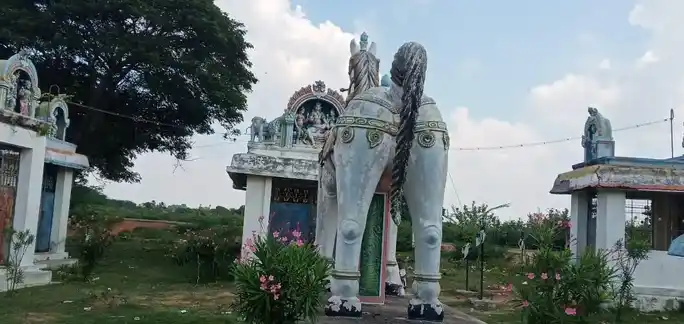 Arulmigu Orukudhirai Ayyanar Temple, Kiliyur - 620013 அருள்மிகு ஒருகுதிரைஅய்யனார் திருக்கோயில், கிளியூர் - 620013, Thiruchirappalli - Ancient Temple Architecture and History Image 2