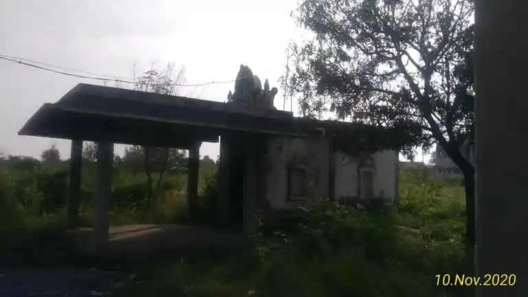 Arulmigu Ottai Perumal Temple, Mathoor - 635203 அருள்மிகு சட்டை பெருமாள் திருக்கோயில், Mathoor - 635203, Krishnagiri - Ancient Temple Architecture and History Image 2