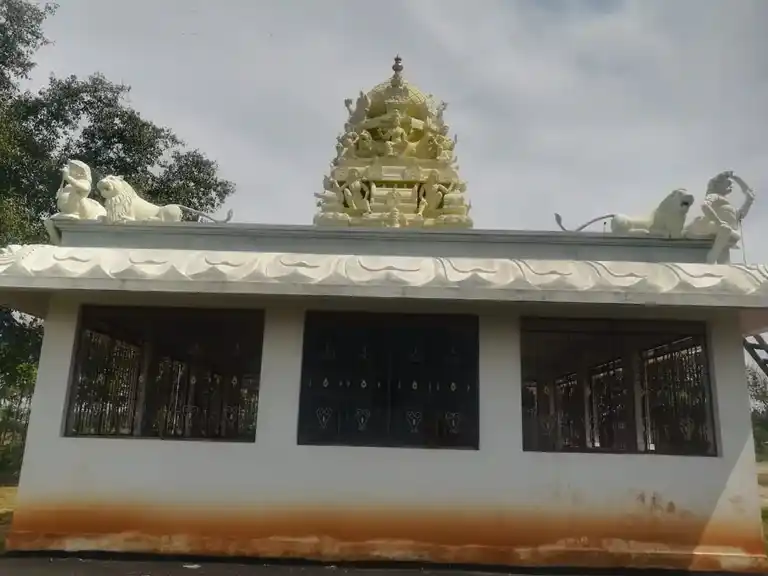 Arulmigu Ottapatty Mariamman Temple, Chettimankurichi - 637101 அருள்மிகு ஒட்டப்பட்டி மாரியம்மன் திருக்கோயில், Chettimankurichi - 637101, Salem - Ancient Temple Architecture and History Image 3