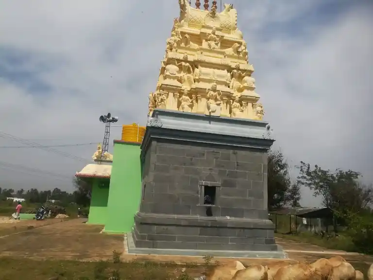 Arulmigu Ottapatty Sellandiamman Temple, Chettimankurichi - 637101 அருள்மிகு செல்லாண்டியம்மன் திருக்கோயில், Chettimankurichi - 637101, Salem - Ancient Temple Architecture and History Image 4