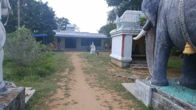 Arulmigu Ottidungkonda Ayyanar Temple, Denampadugai - 612703 அருள்மிகு ஒட்டிடங்கொண்ட அய்யனார் திருக்கோயில், Denampadugai - 612703, Thanjavur - Ancient Temple Architecture and History Image 3