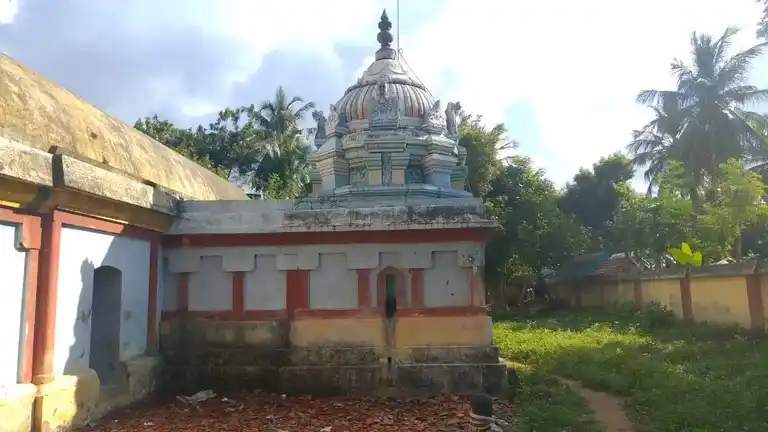 Arulmigu Ottidungkonda Ayyanar Temple, Denampadugai - 612703 அருள்மிகு ஒட்டிடங்கொண்ட அய்யனார் திருக்கோயில், Denampadugai - 612703, Thanjavur - Ancient Temple Architecture and History Image 9