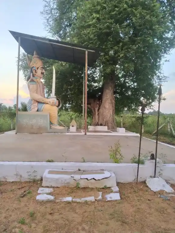 Arulmigu Oundimuniappan Temple, Porasalpatty - 637505 அருள்மிகு ஒண்டிமுனியப்பன் திருக்கோயில், Porasalpatty - 637505, Namakkal - Ancient Temple Architecture and History Image 2