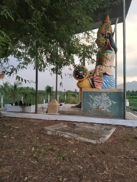 Arulmigu Oundimuniappan Temple, Porasalpatty - 637505 அருள்மிகு ஒண்டிமுனியப்பன் திருக்கோயில், Porasalpatty - 637505, Namakkal - Ancient Temple Architecture and History Image 4