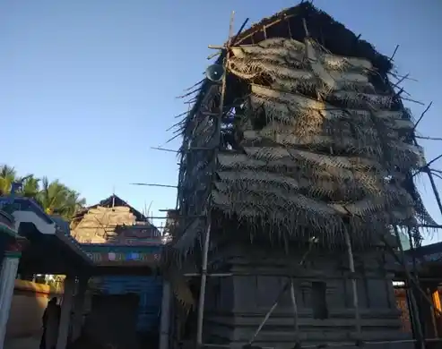 Arulmigu Oushatha Pureeshwarar Temple, Marungappallam - 614802 அருள்மிகு ஔஷதபுரீஸ்வரர் திருக்கோயில், மருங்கப்பள்ளம் - 614802, Thanjavur - Ancient Temple Architecture and History Image 7