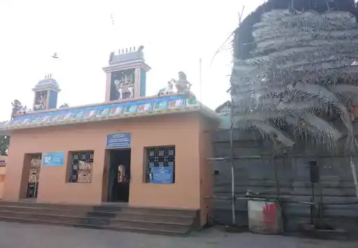 Arulmigu Oushatha Pureeshwarar Temple, Marungappallam - 614802 அருள்மிகு ஔஷதபுரீஸ்வரர் திருக்கோயில், மருங்கப்பள்ளம் - 614802, Thanjavur - Ancient Temple Architecture and History Image 8