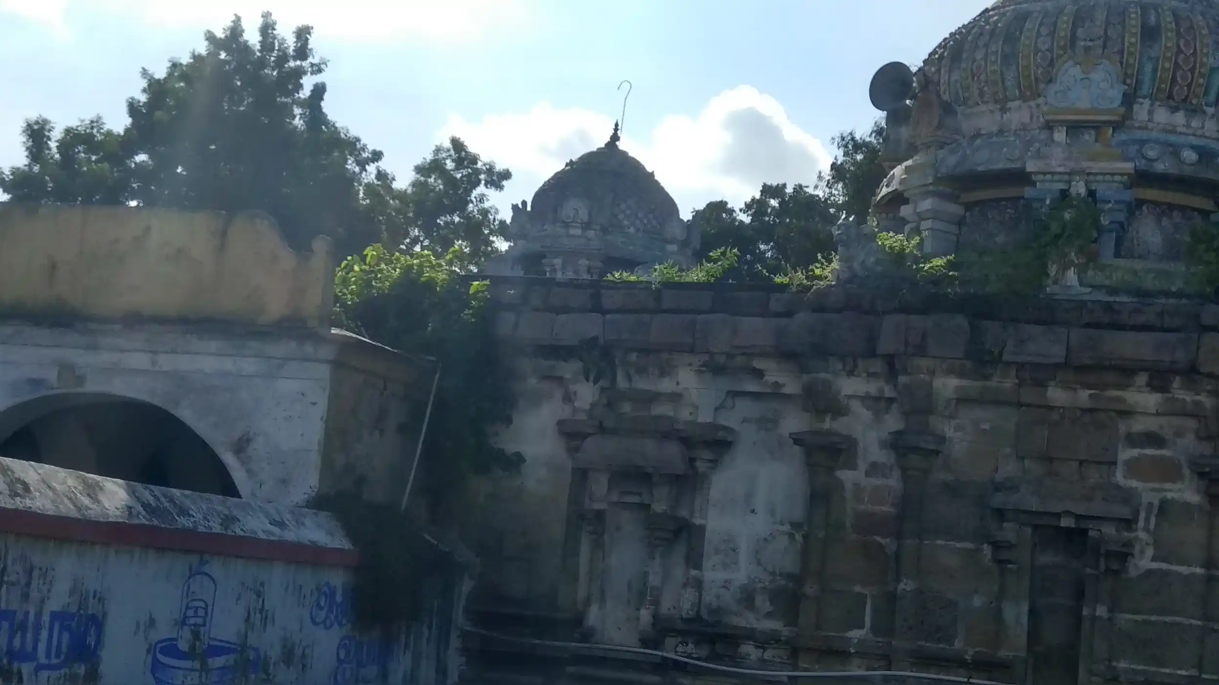 Arulmigu Outhapureeswarar Temple, Mathur - 614206 அருள்மிகு ஓளஷதபுரீஸ்வரர் திருக்கோயில், Mathur - 614206, Thanjavur - Ancient Temple Architecture and History Image 7