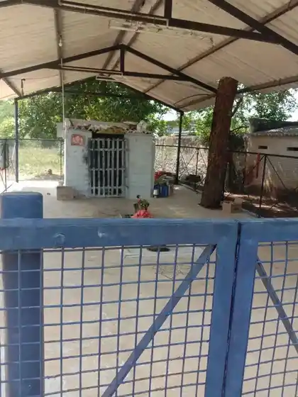 Arulmigu Paandieeswarar Temple, Kulavilakku - 638104 அருள்மிகு பாண்டீஸ்வரர் திருக்கோயில், குலவிளக்கு - 638104, Erode - Ancient Temple Architecture and History Image 4