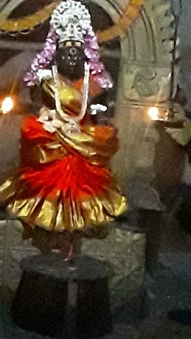 Arulmigu Paarvathishwarar Swamy Temple, Enjikudi - 609405 அருள்மிகு பார்வதீஸ்வரர் திருக்கோயில், பேரளம் பேரூராட்சி, இஞ்சிகுடி - 609405, Thiruvarur - Ancient Temple Architecture and History Image 8