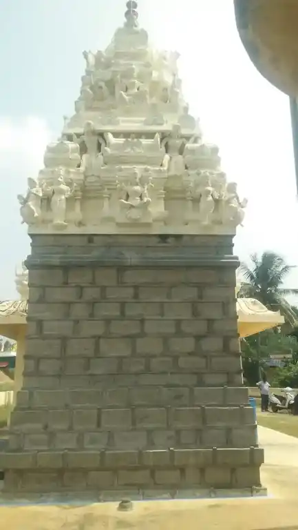 Arulmigu Paattappasamy And Rajakaliamman Temple, Magudanchavadi, Eranapuram - 637103 அருள்மிகு பாட்டப்ப சாமி மற்றும் இராஜகாளியம்மன் திருக்கோயில், Magudanchavadi, Eranapuram - 637103, Salem - Ancient Temple Architecture and History Image 2