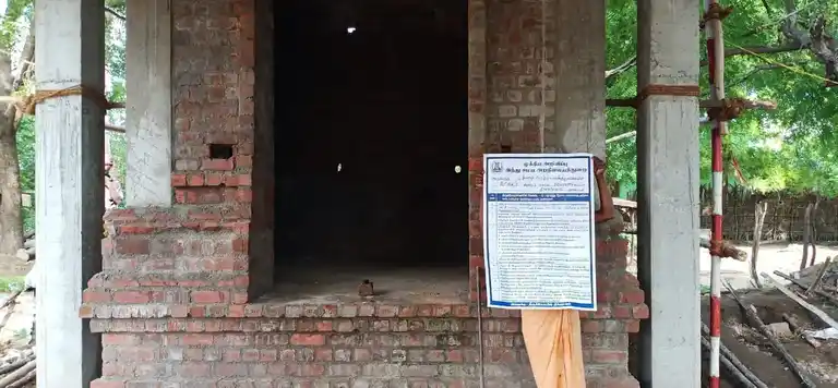 Arulmigu Pachai Nachiammn Temple, Kaanur - 630610 அருள்மிகு. பச்சநாச்சியம்மன் திருக்கோயில், சாலுர் - 630610, Sivagangai - Ancient Temple Architecture and History Image 2