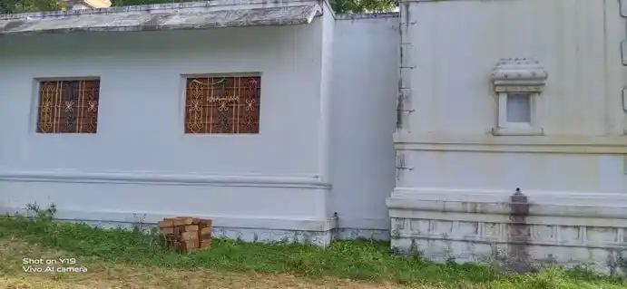 Arulmigu Pachai Perumal Temple, Paappanavalasai, Paappanavalasai - 636906 அருள்மிகு பச்சை பெருமாள் திருக்கோயில், பாப்பனவலசை, பாப்பனவலசை - 636906, Dharmapuri - Ancient Temple Architecture and History Image 2