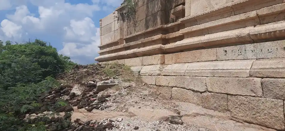 Arulmigu Pachaimalaikumaran Temple, Pappini - 638701 அருள்மிகு பச்சமலைகுமரன் திருக்கோயில், Pappini - 638701, Tiruppur - Ancient Temple Architecture and History Image 3