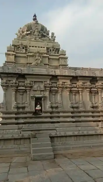 Arulmigu Pachaimaragathavali Sametha Patteswararswamy Temple, Marudurai - 638108 அருள்மிகு பச்சைமரகதவல்லி சமேத பட்டீஸ்வரசுவாமி, மருதுறை, காங்கயம் சுவாமி, Marudurai - 638108, Tiruppur - Ancient Temple Architecture and History Image 6
