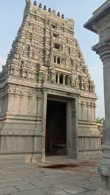 Arulmigu Pachaimaragathavali Sametha Patteswararswamy Temple, Marudurai - 638108 அருள்மிகு பச்சைமரகதவல்லி சமேத பட்டீஸ்வரசுவாமி, மருதுறை, காங்கயம் சுவாமி, Marudurai - 638108, Tiruppur - Ancient Temple Architecture and History Image 8