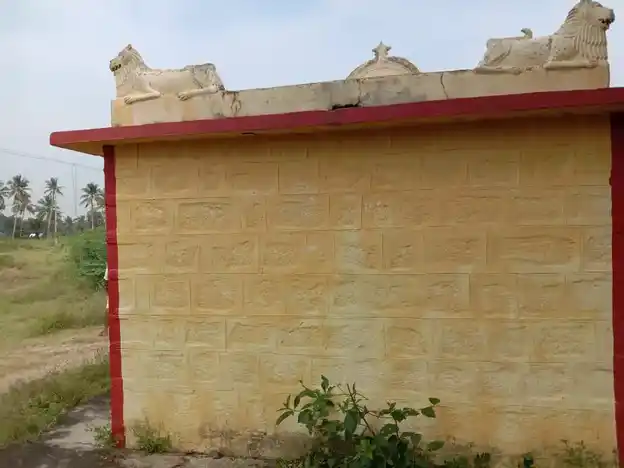 Arulmigu Pachainachiyamman Temple, Irumathur - 635201 அருள்மிகு பச்சை நாச்சியம்மன் திருக்கோயில், Irumathur - 635201, Dharmapuri - Ancient Temple Architecture and History Image 2