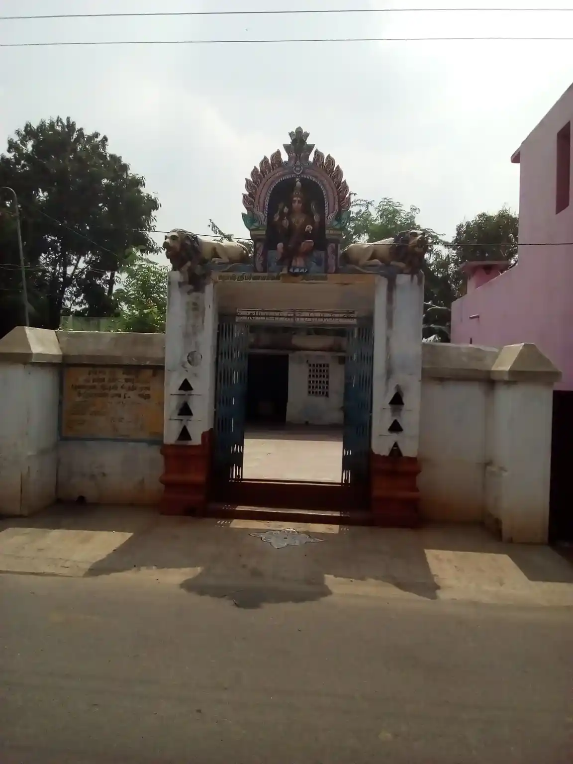 Arulmigu Pachaiyamman Temple, Annachipalayam - 632104
